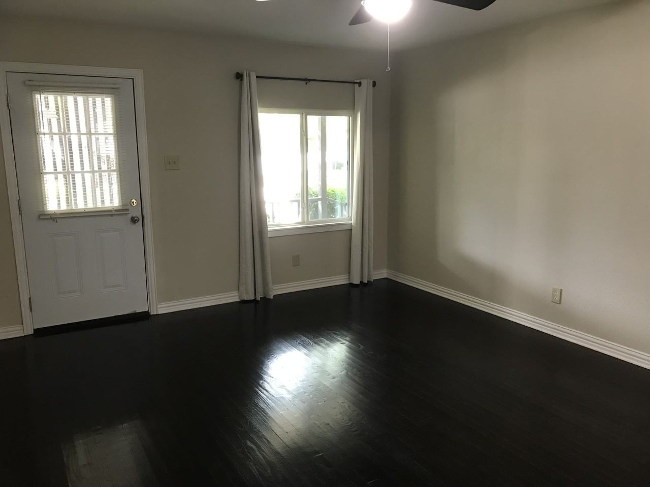 823 Jackson St #823 - Photo 2 of 5