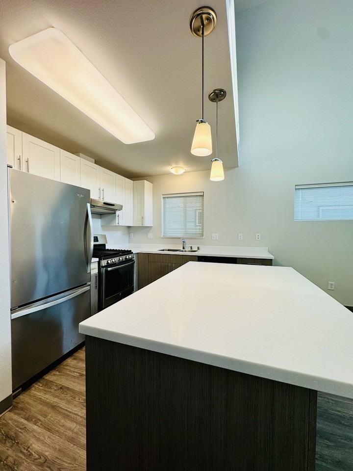 Cordova 6 E 12th Ave #C6 - Photo 3 of 21