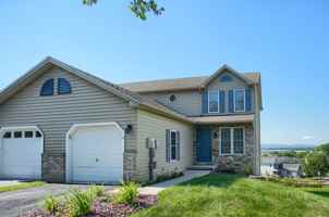 featured image of 9 Lenox Ct #NA