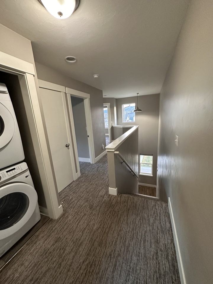 250 Andesite Ave #A - Photo 4 of 12