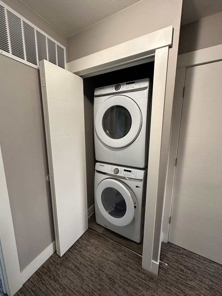 250 Andesite Ave #A - Photo 5 of 12