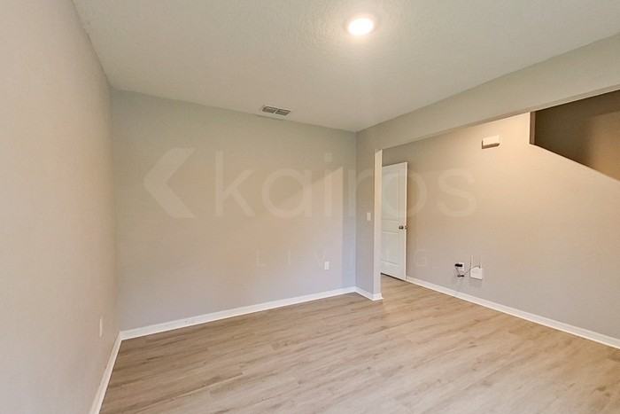 2955 W Pintado Dr - Photo 2 of 22