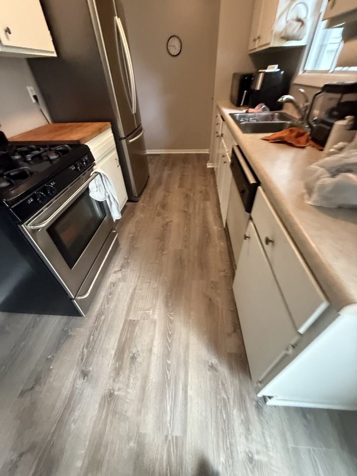 386 1st Ave Se #NA - Photo 5 of 23