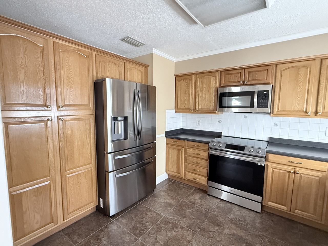 16356 Se 87th Ave #NA - Photo 6 of 22