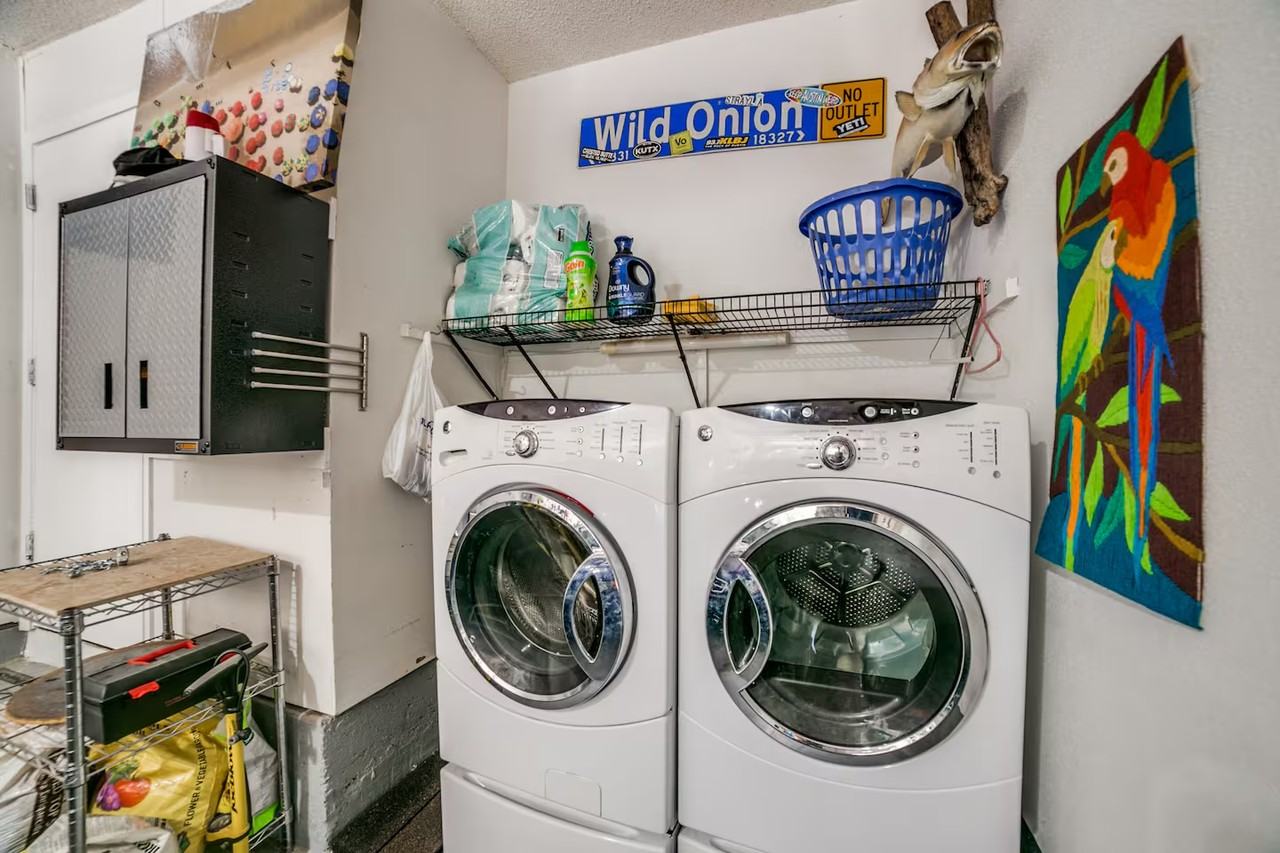 8518 Sir Lancelot #2 - Photo 6 of 9