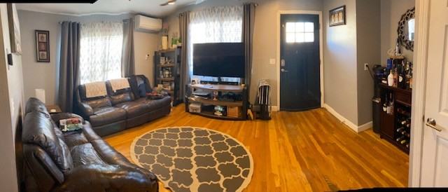 13414 135th Ave #1stFL - Photo 2 of 5