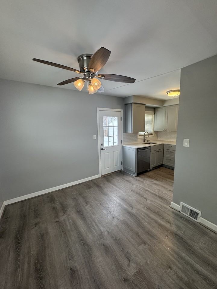 251 E 14 Mile Rd #251 - Photo 6 of 15