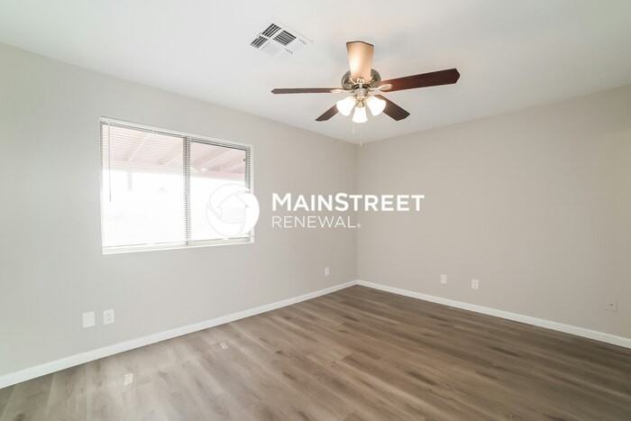 8425 W Highland Ave - Photo 7 of 16