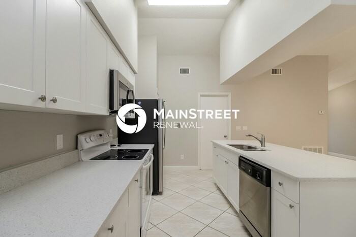 1851 Calmar St Nw - Photo 6 of 16