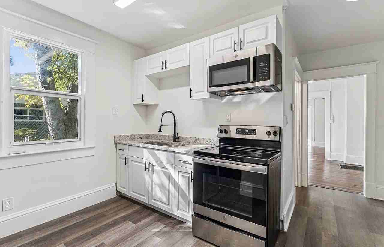 641 N Orange Ave #641