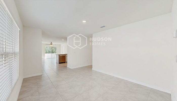 5201 Rocky Coast Pl - Photo 4 of 25