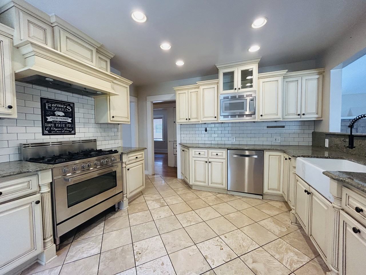 13733 Franklin St #NA - Photo 5 of 18