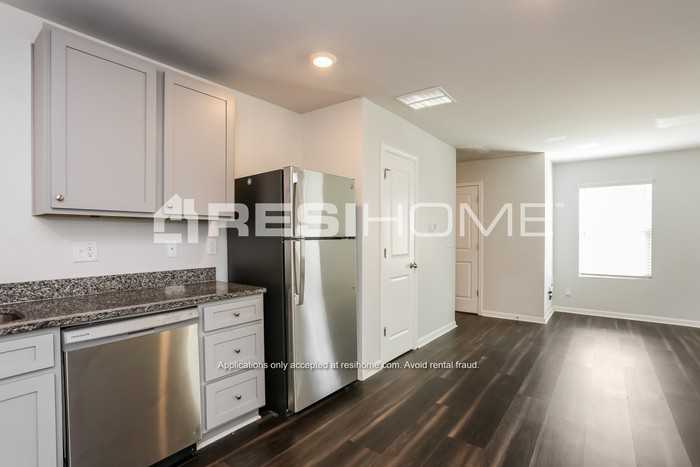 25 Coltharp Trl - Photo 4 of 19