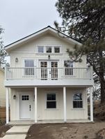 featured image of 480 Se Reed Market Rd #NA