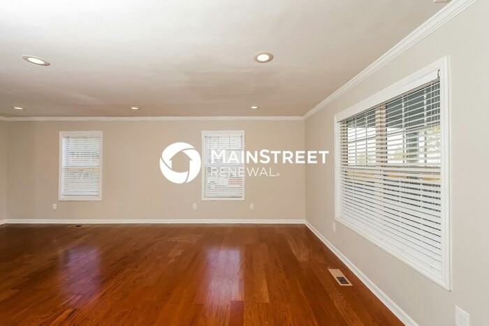 4030 Masters Rd - Photo 3 of 17