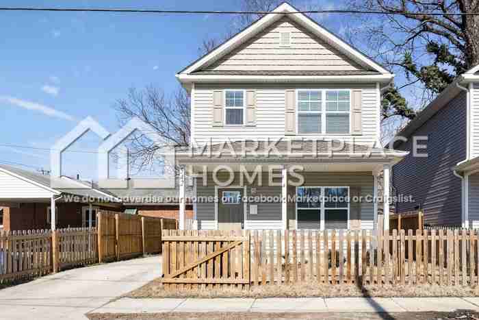 542 Wilson St - Photo 2 of 35