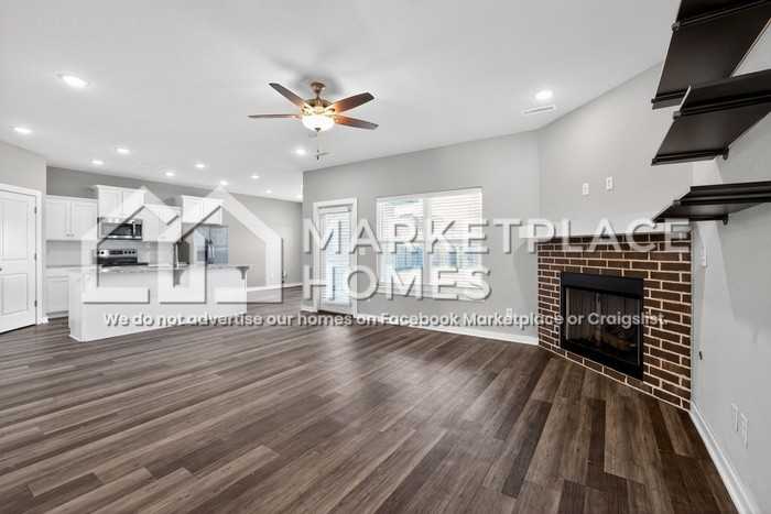 439 N Otoe St - Photo 5 of 31