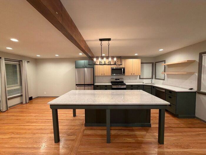 4110 Blossomwood Dr - Photo 4 of 22