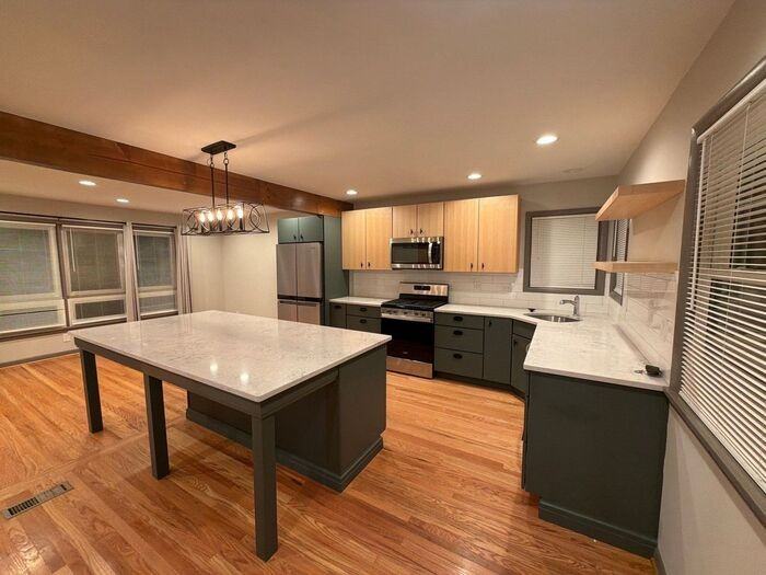 4110 Blossomwood Dr - Photo 5 of 22