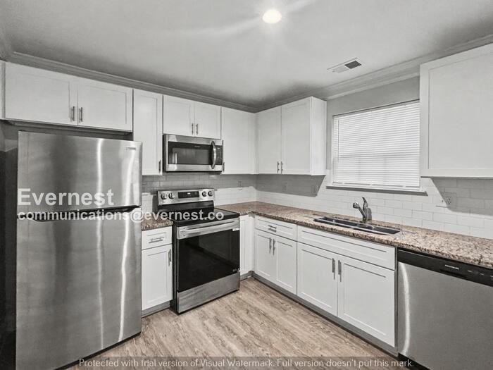 5289 Hanover St - Photo 4 of 23