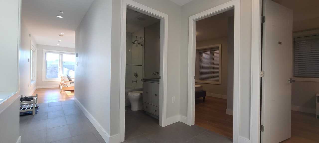 15098 Victoria Avenue - Photo 6 of 17