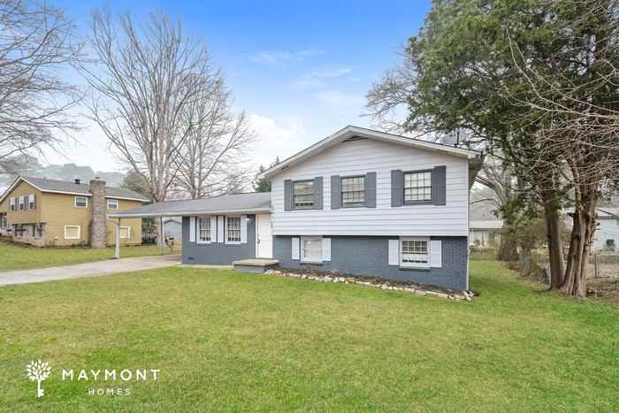 2820 Rex Rd - Photo 5 of 17