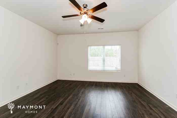 5616 Timber Leaf Loop - Photo 3 of 15