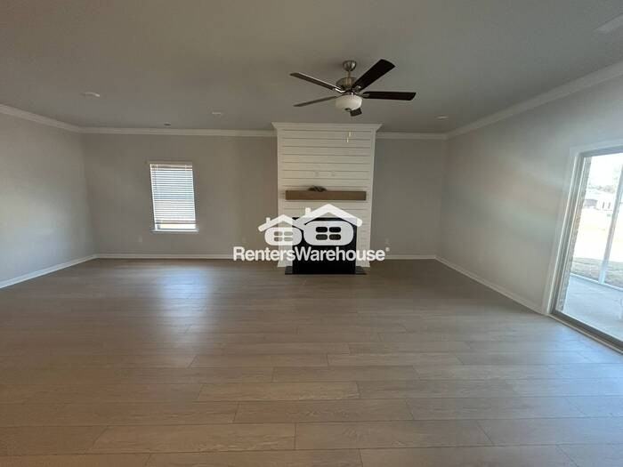 213 Stockyard Cir - Photo 5 of 23