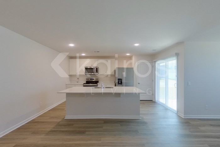 100 Inez Ave - Photo 5 of 20