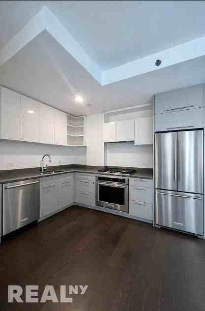 Front St #7E - Photo 4 of 16