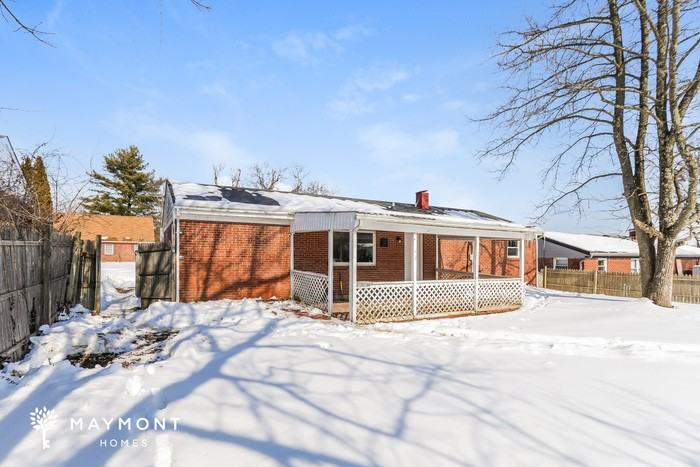 2041 Roosevelt Ave - Photo 3 of 3