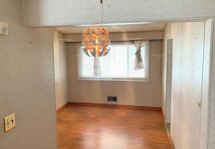 6236 Robin Hill Rd - Photo 6 of 20