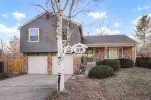 featured image of 5494 E Hinsdale Cir