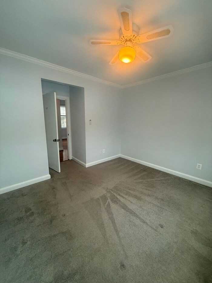 1814 W Abingdon Dr #202 - Photo 6 of 8