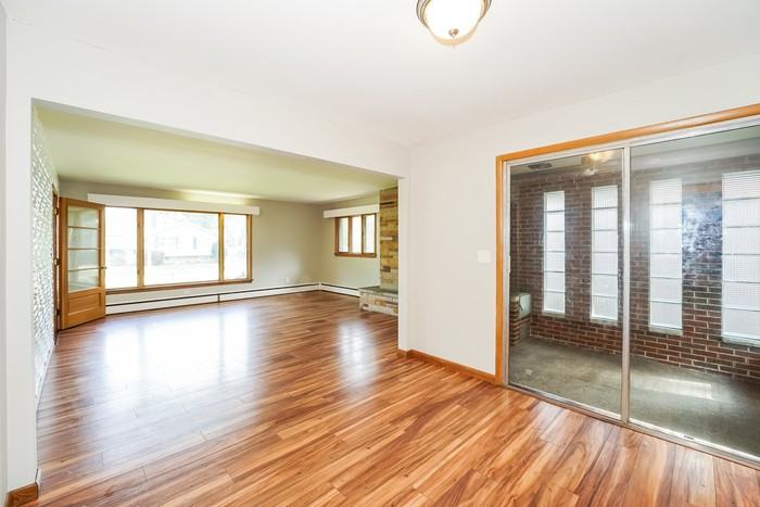 150 E 272nd St - Photo 4 of 14