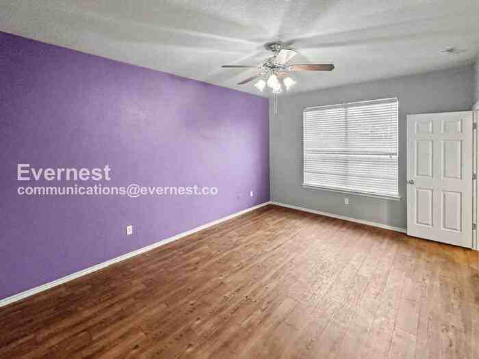 188 Oxford Dr - Photo 6 of 10