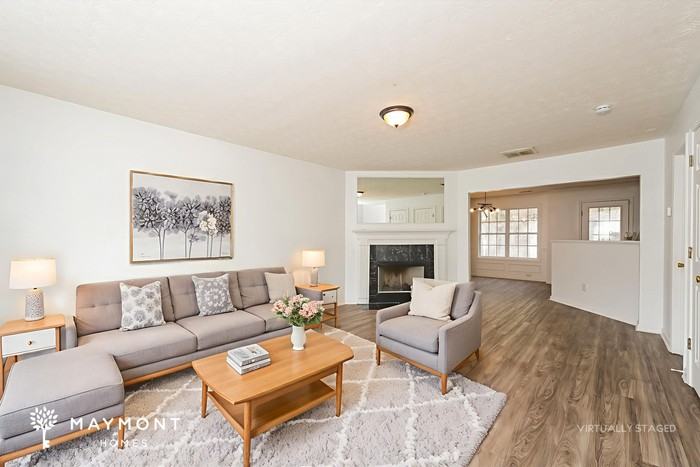 2040 Manhattan Pkwy - Photo 7 of 17