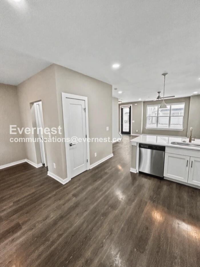 608 Mason Ward Pl - Photo 4 of 22