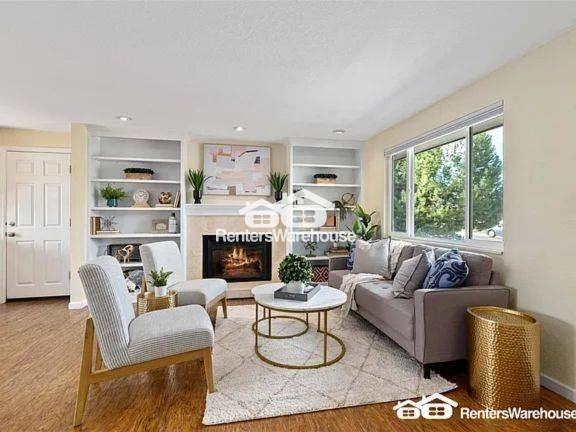 338 Saturn Pl - Photo 2 of 24