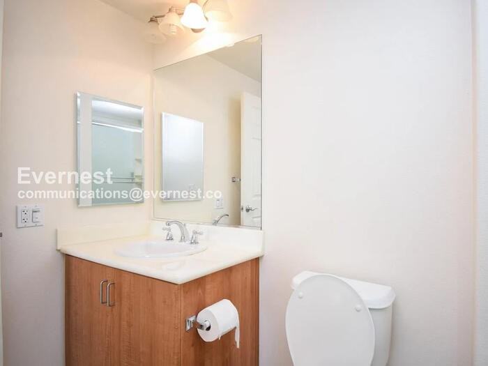 1101 S Main St #435 - Photo 4 of 12