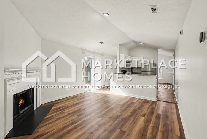 7960 E Field Dr - Photo 5 of 24