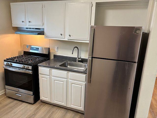 7521 Lange St #1 - Photo 5 of 20