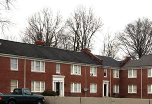 613 S 44th St - Photo 1 of 1