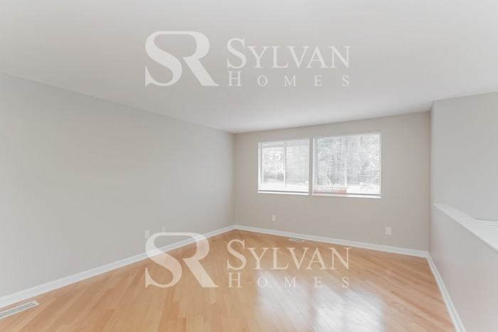 2122 Kingstree Cir - Photo 5 of 16