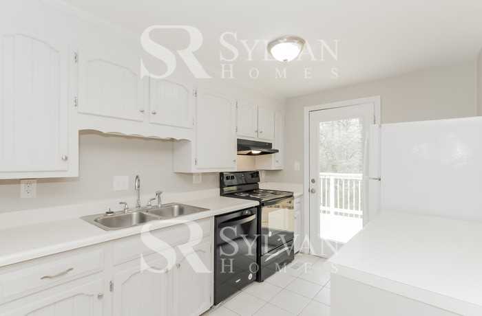 2122 Kingstree Cir - Photo 7 of 15