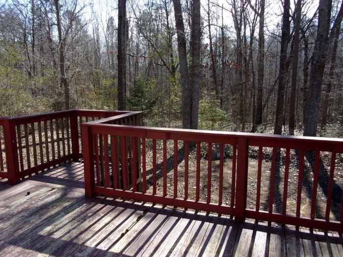 1111 Sherwood Rd - Photo 3 of 4