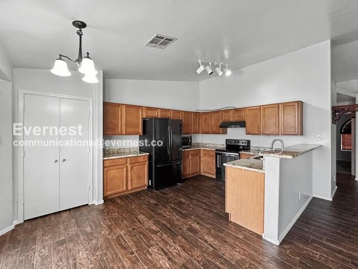 4819 E Shapinsay Dr - Photo 4 of 21