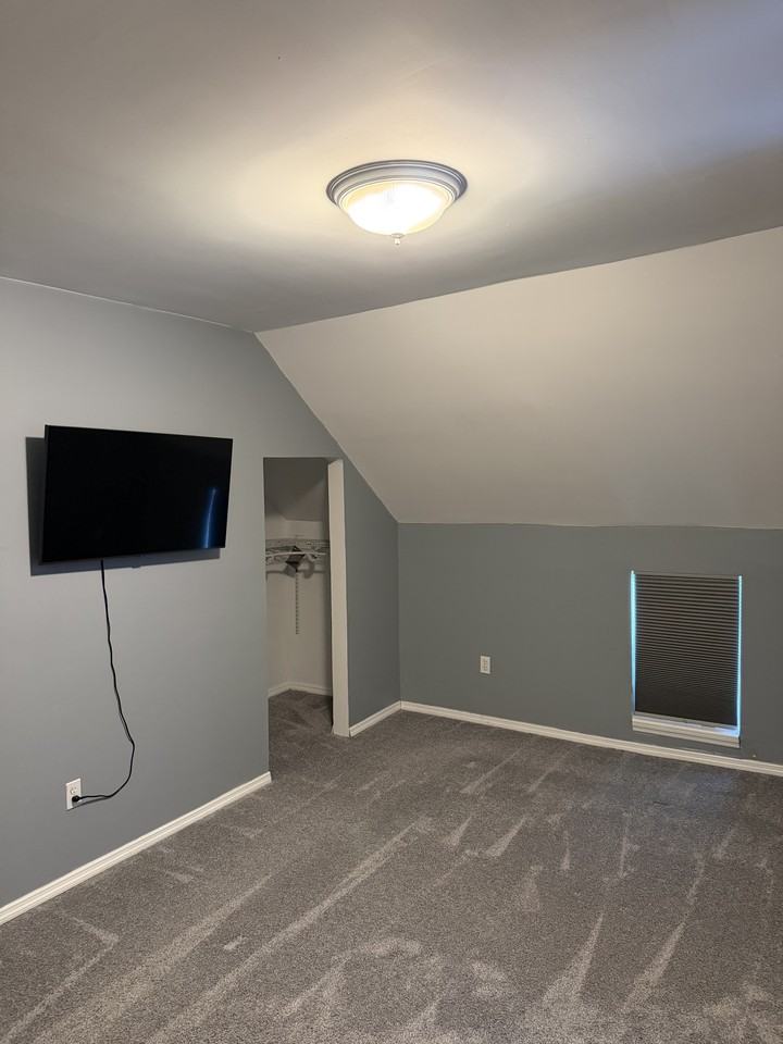 30 Crans Rd #NA - Photo 5 of 6