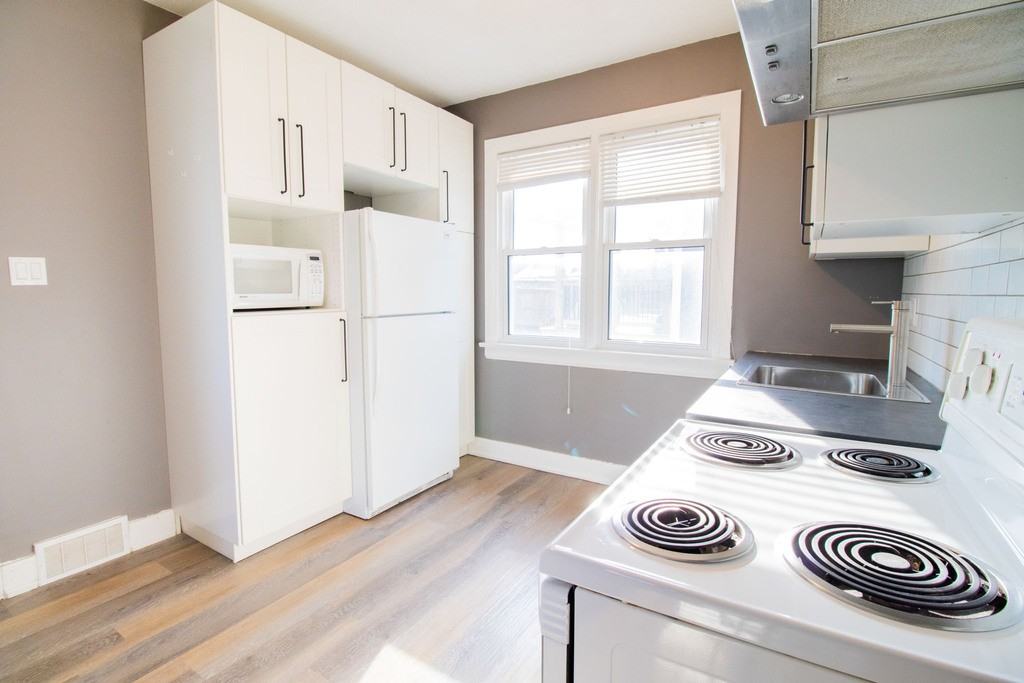 106 Grass Ave - Photo 2 of 36