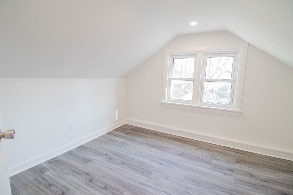 106 Grass Ave - Photo 6 of 36